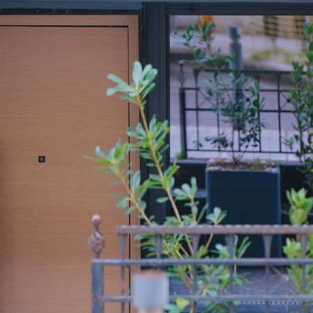 New Modern Ground Floor Apartment By The Sea Salonic Exterior foto